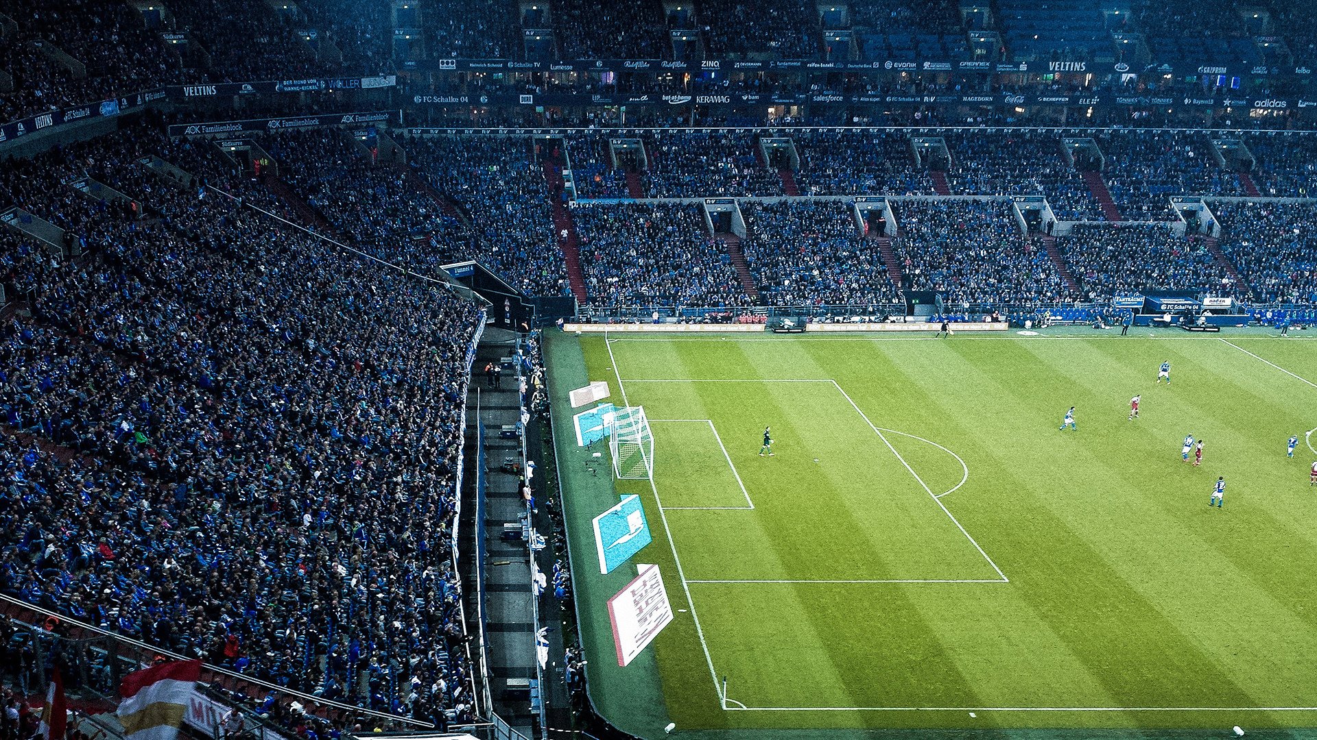 压迫式防守是否更容易带动节奏起伏，压迫式是什么动作